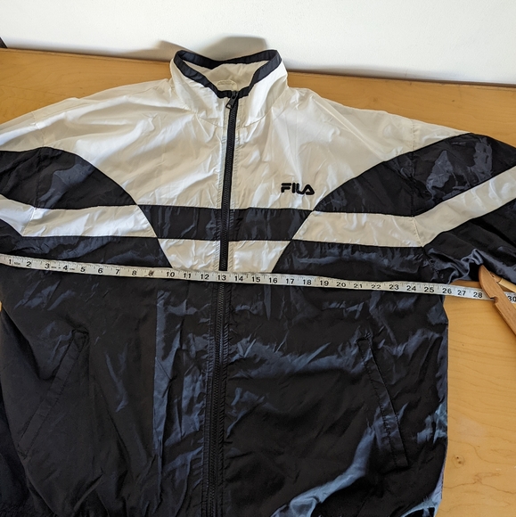 VTG FILA Y2K Classic White Black Streetwear Windbreaker Size Large - Picture 3 of 11